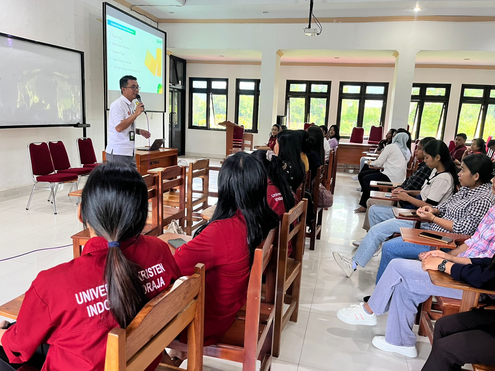 Kuliah Tamu Fakultas Teknik UKI Toraja